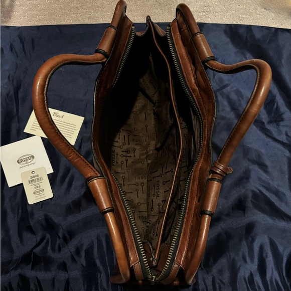 Fossil Satchel Bag, AUTHENTIC. Hard to find bag! - Picture 8 of 9